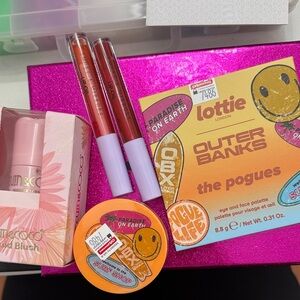 Beauty bundle including Lottie London Outer Banks Makeup Set✨